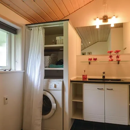 Two-bedroom Holiday In Holiday home *