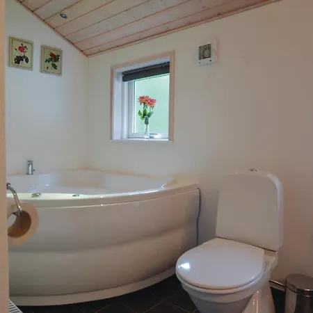 Two-bedroom Holiday In